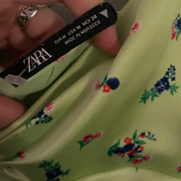 Zara Light Green Dress with Floral Patterns - Picture 2 of 5